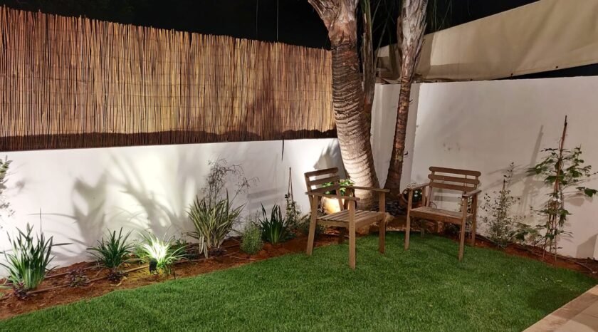 212551b0 f8eb 4fbe a379 d7a72d785c96