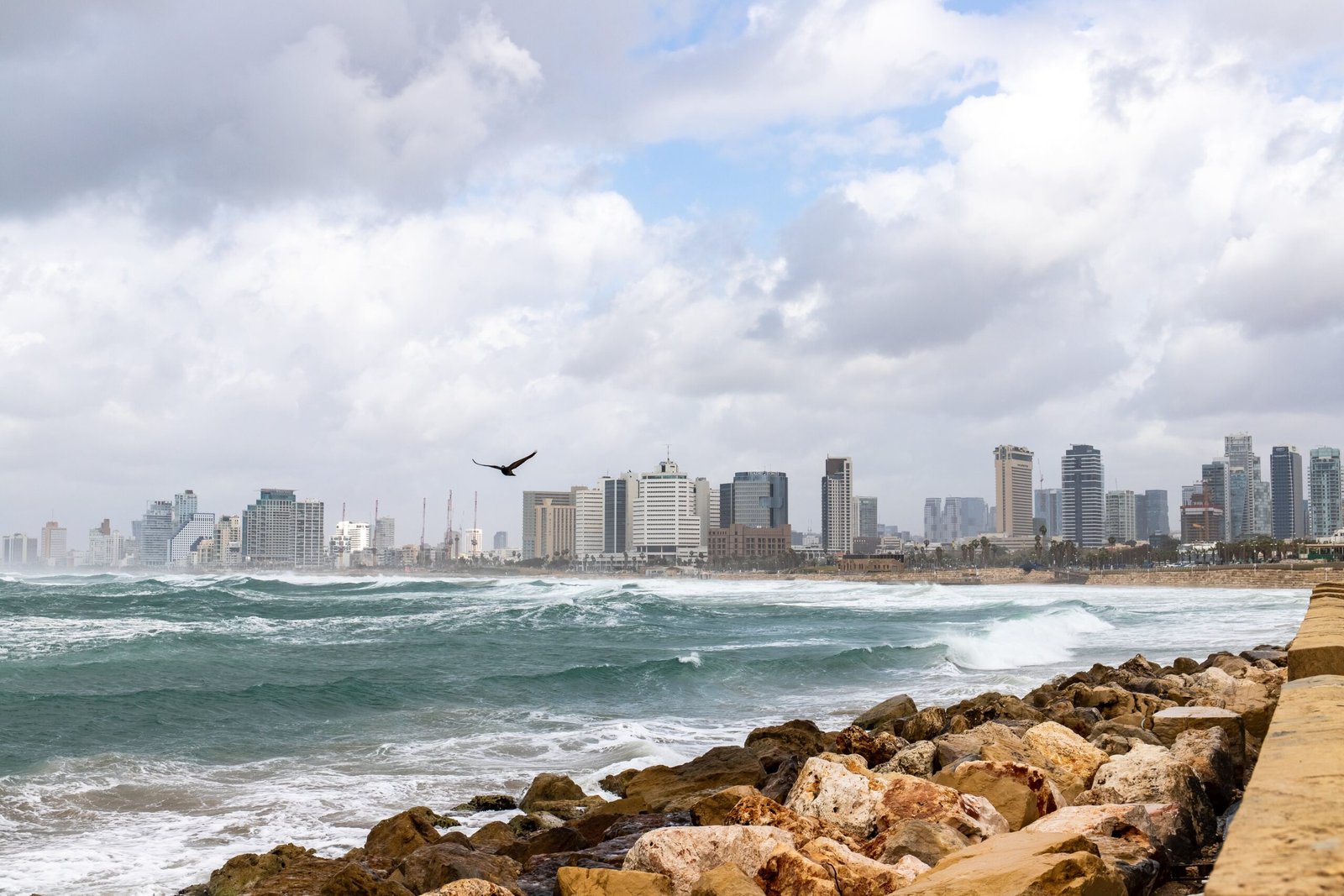 IsrApart airbnb in tel aviv short term rentals